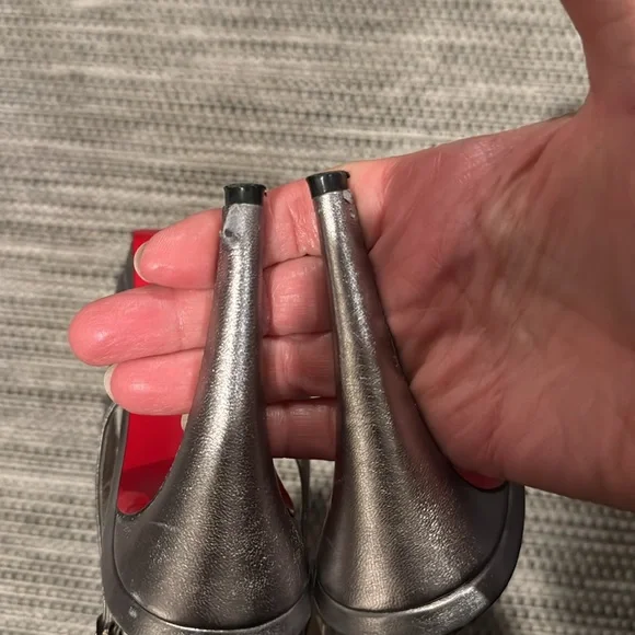 Christian Louboutin metallic slingback open toe platform heel sandal - Picture 9 of 9